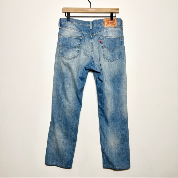 LEVI'S 511 Men's Slim Fit Slightly Distressed Jeans - Picture 4 of 11